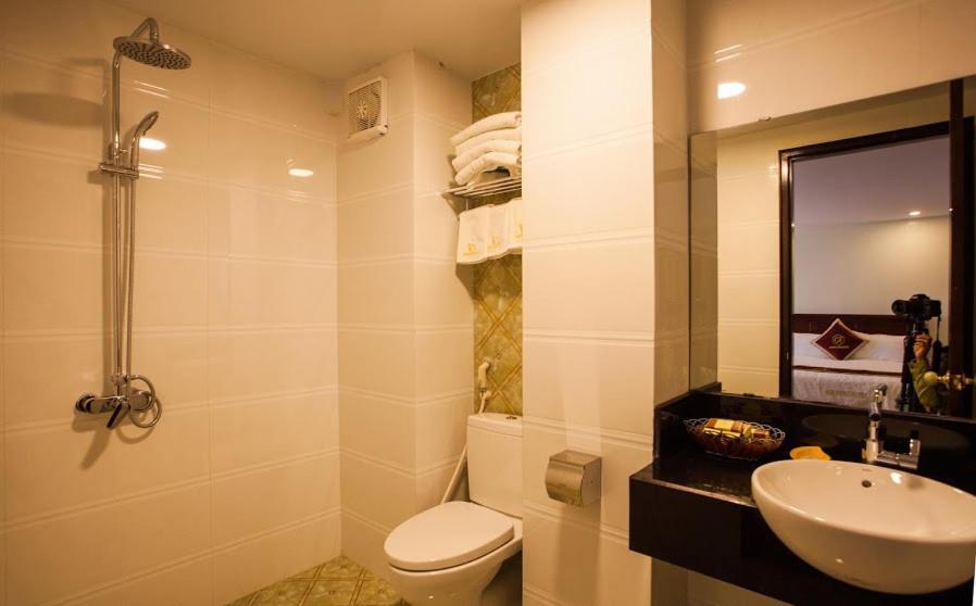 Khach San Kim Dong Hotel Hoang Nga Zewnętrze zdjęcie